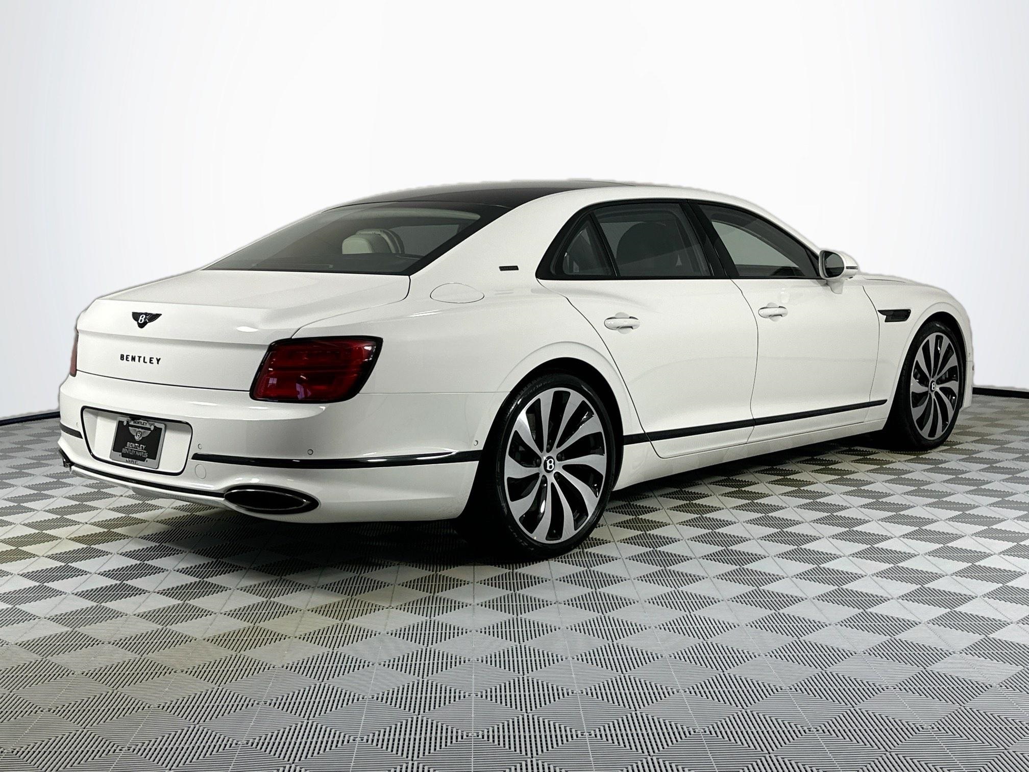 new 2025 Bentley Flying Spur car