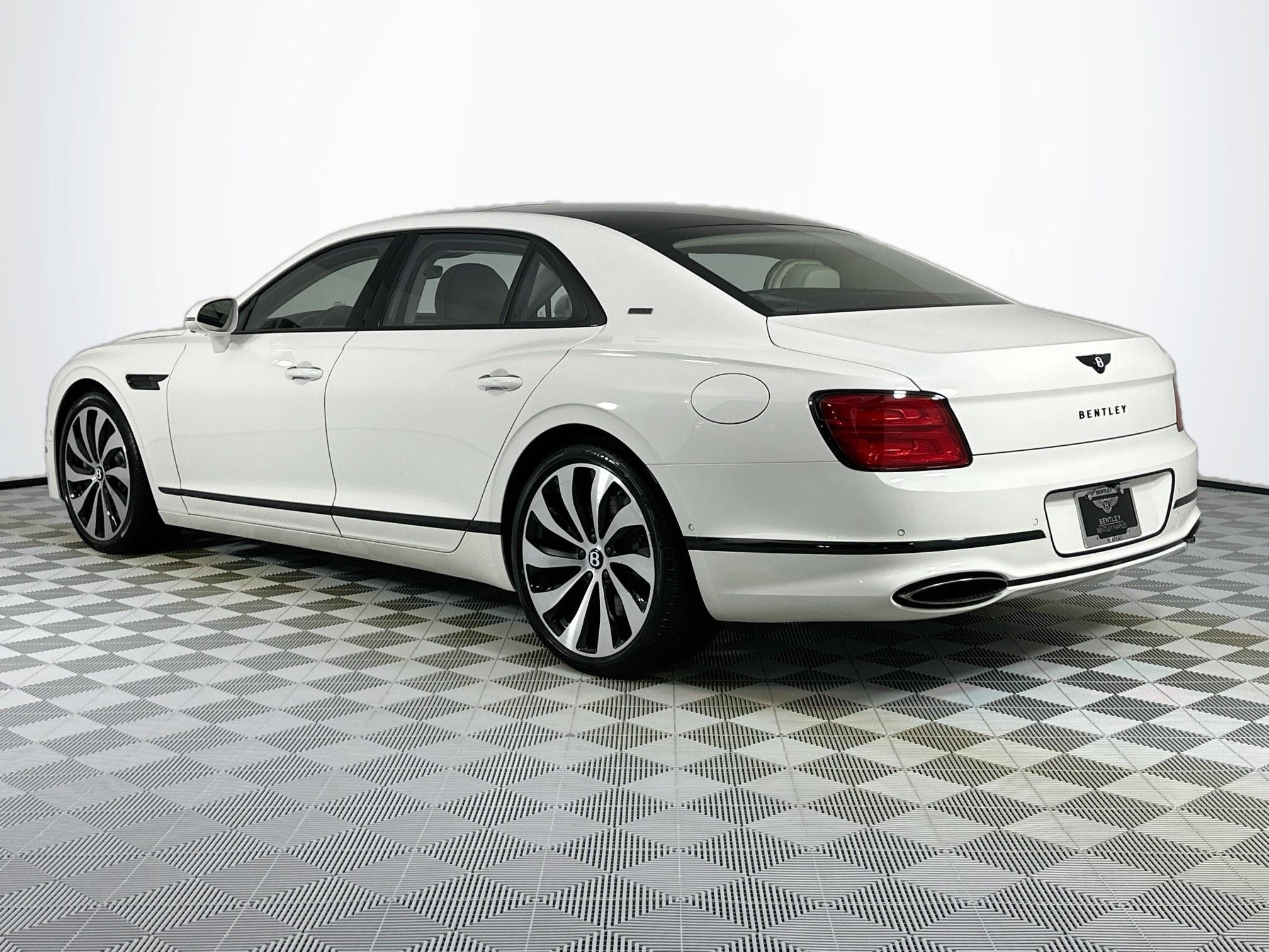 new 2025 Bentley Flying Spur car