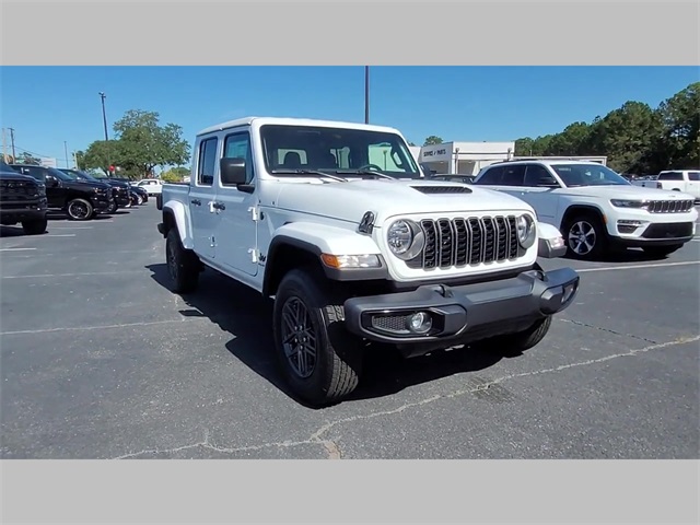 2025 Jeep Gladiator Sport S