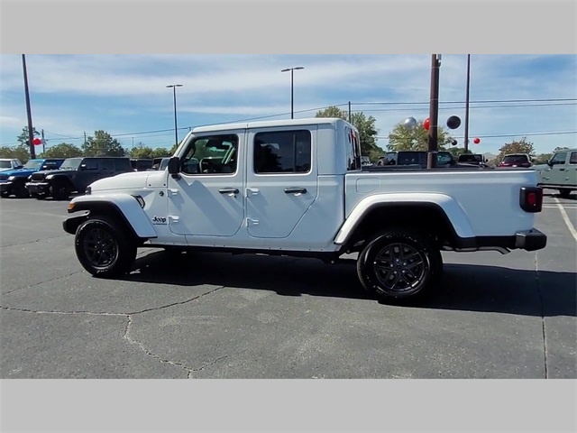 2025 Jeep Gladiator Sport S