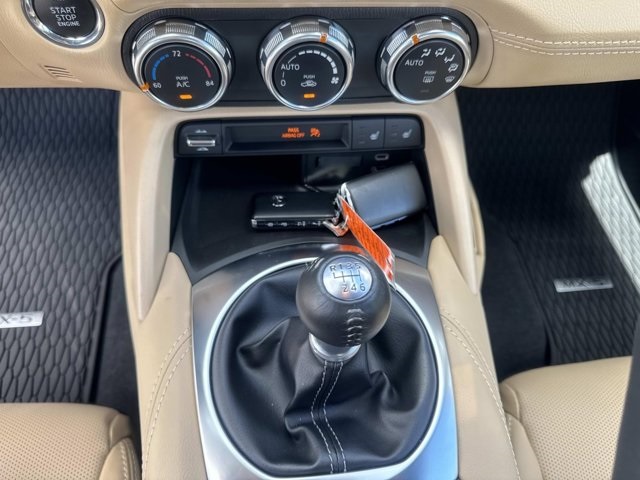 2024 Mazda MX-5 Miata Miata RF Grand Touring photo 22