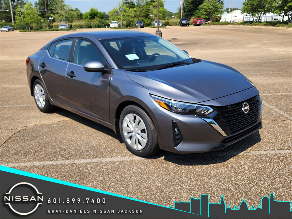 2025 Nissan Sentra S's photo