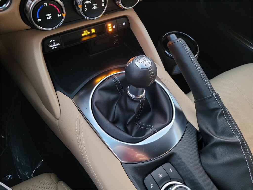 new 2025 Mazda MX-5 Miata RF car, priced at $39,407