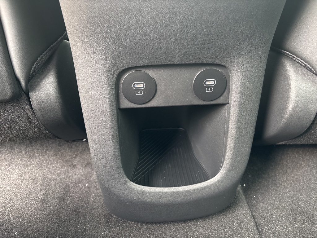 2025 Hyundai Ioniq 5 photo 13