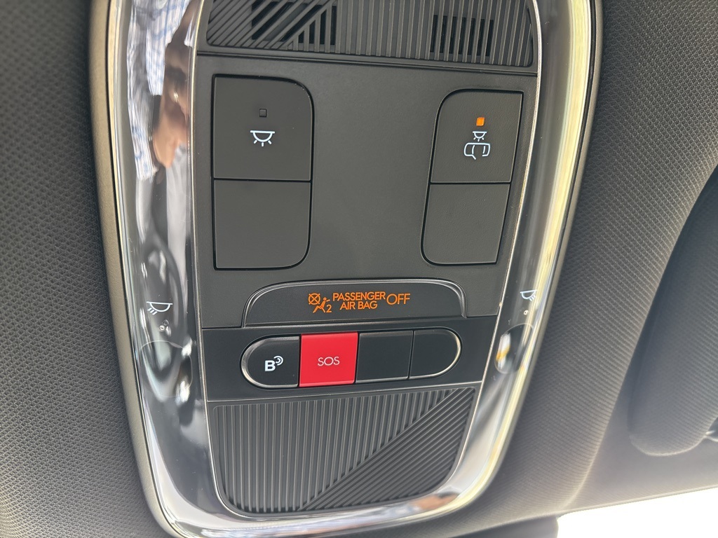 2025 Hyundai Ioniq 5 photo 20