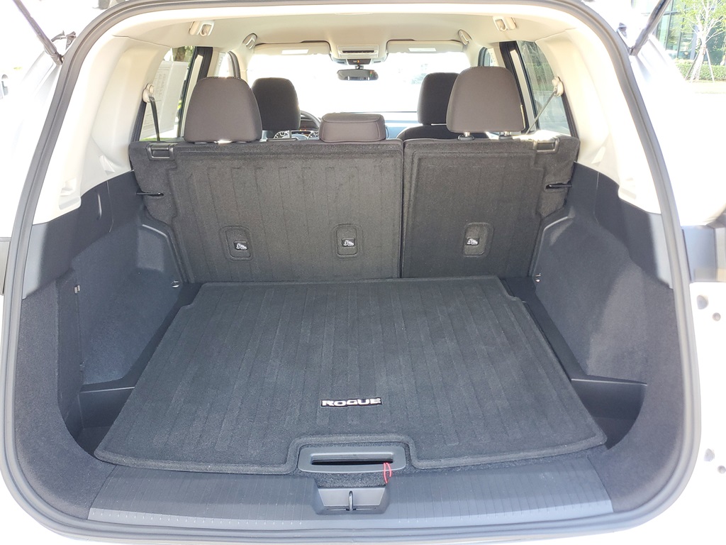 used 2025 Nissan Rogue car, priced at $22,595