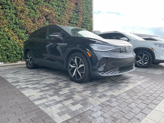 used 2023 Volkswagen ID.4 car, priced at $21,900