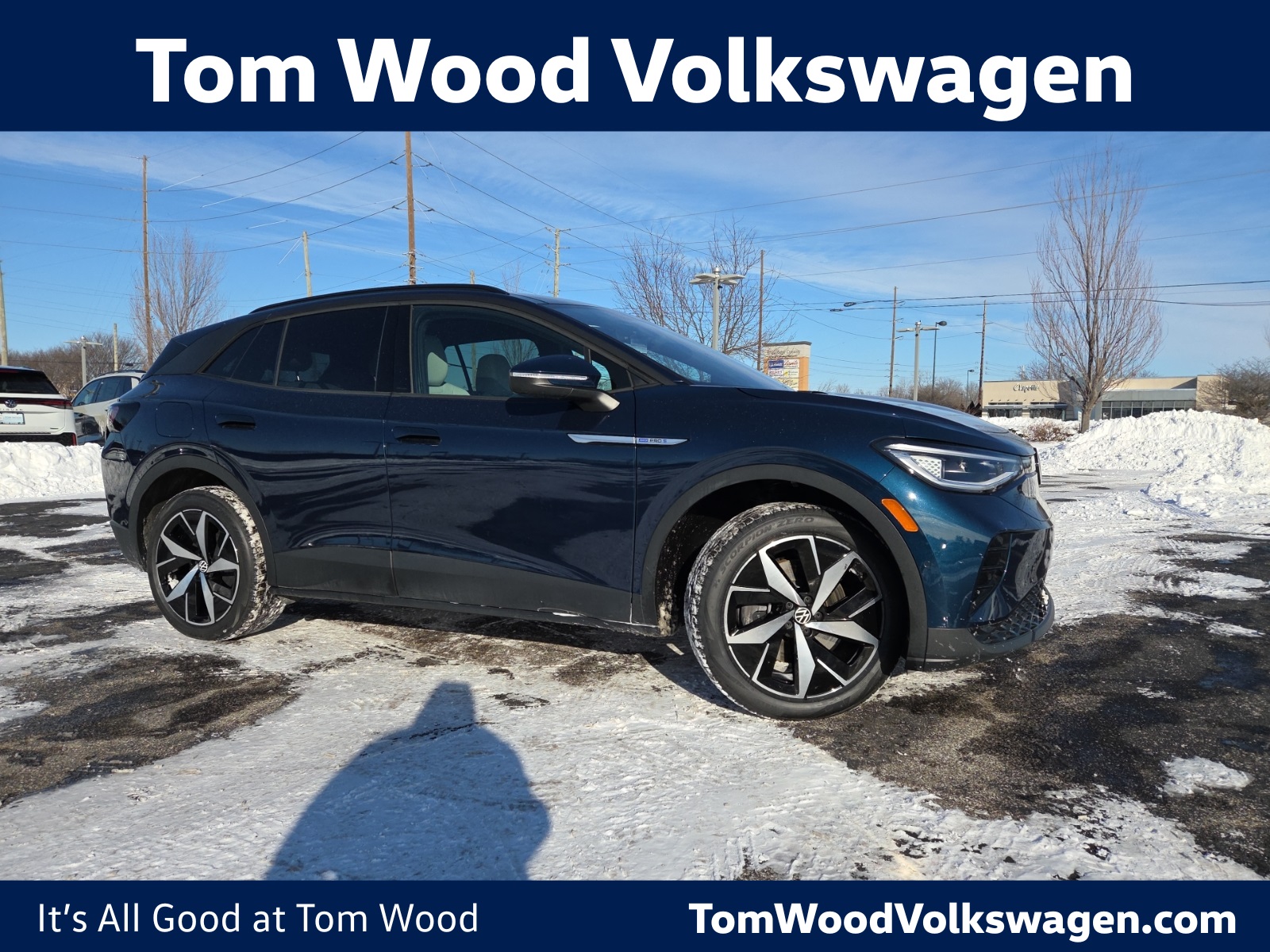 used 2023 Volkswagen ID.4 car, priced at $21,300