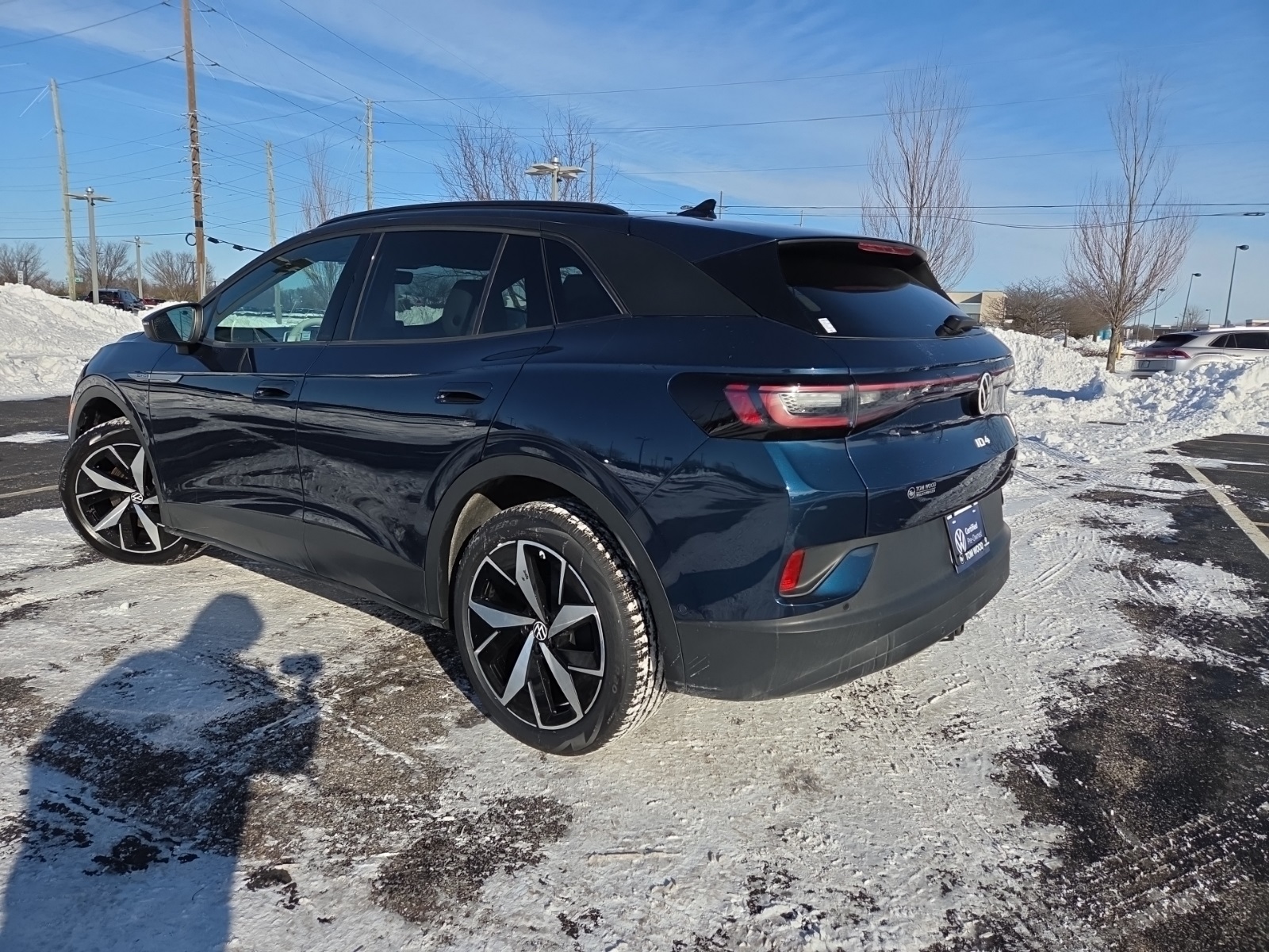 used 2023 Volkswagen ID.4 car, priced at $21,300