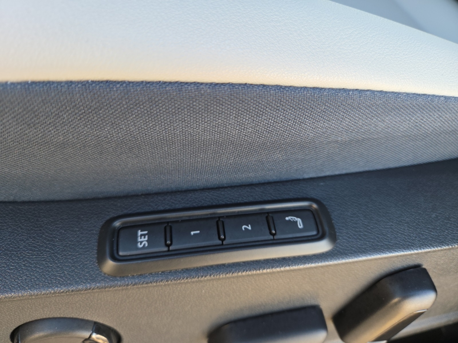 used 2023 Volkswagen ID.4 car, priced at $21,300