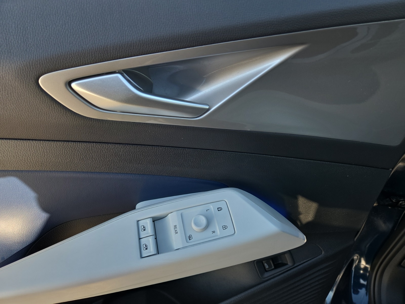 used 2023 Volkswagen ID.4 car, priced at $21,300