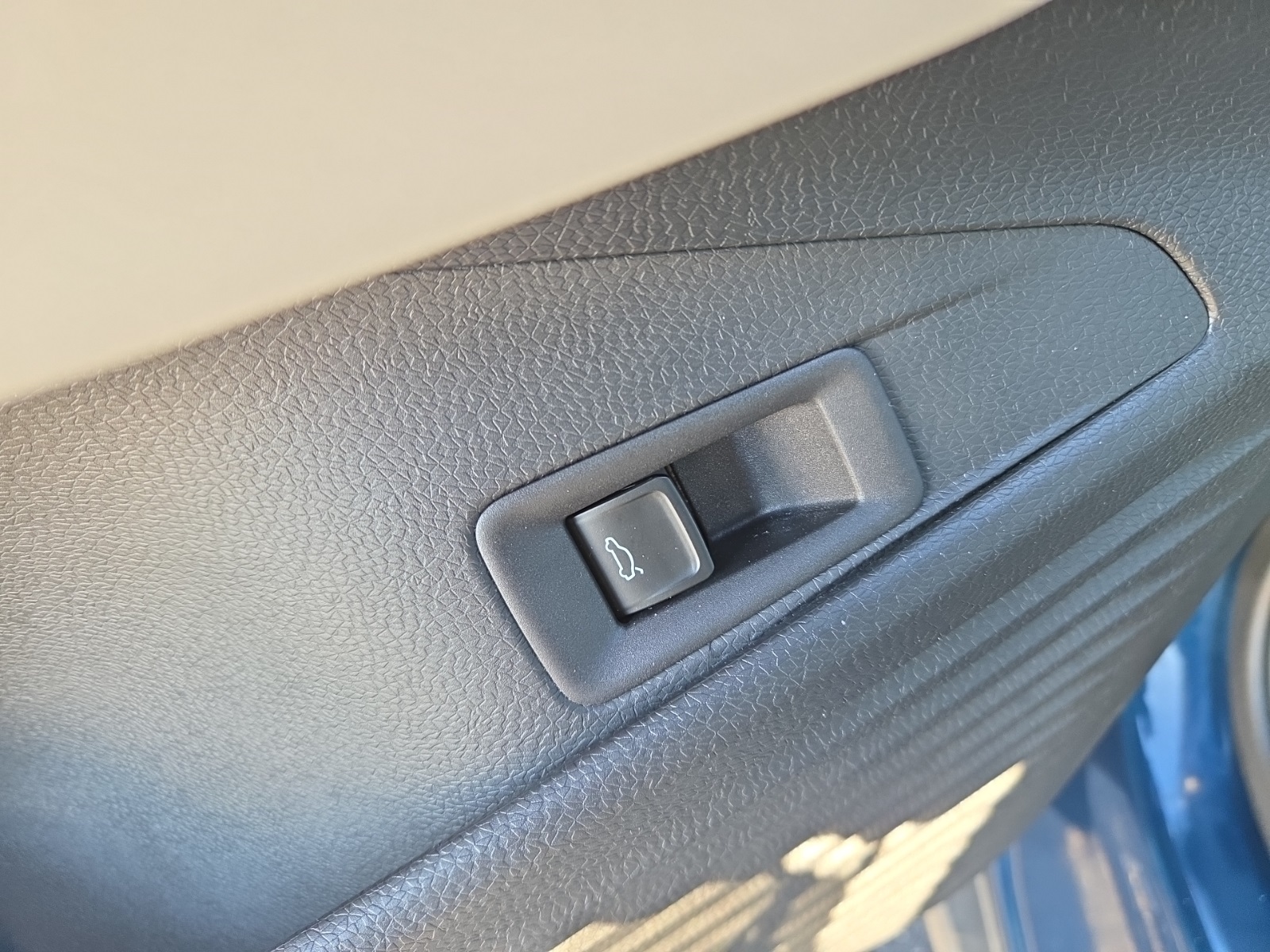 used 2023 Volkswagen ID.4 car, priced at $21,300