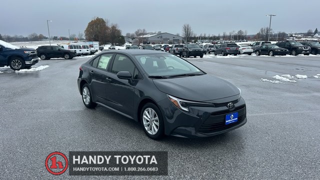 2026 Toyota Corolla LE's photo