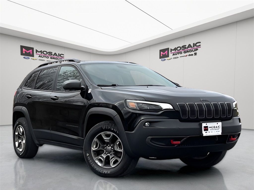 Used 2019 Jeep Cherokee Trailhawk SUVs