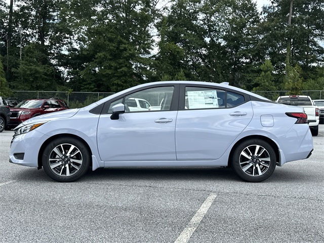 2025 Gray Sky Pearl Nissan Versa 1.6 SV FWD Sedan