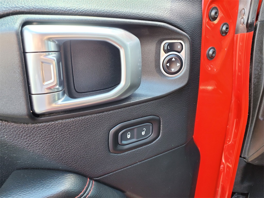 2020 Jeep Gladiator Rubicon photo 19