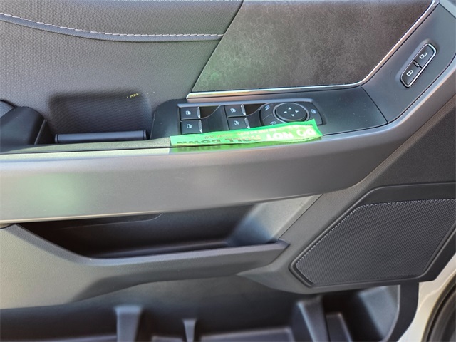 New 2025 Ford F-150 XLT 4D SuperCrew