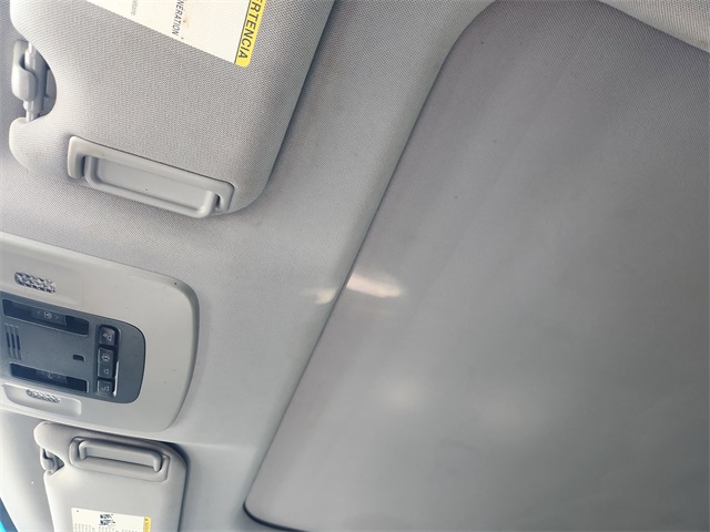 2018 Toyota Camry XLE photo 19