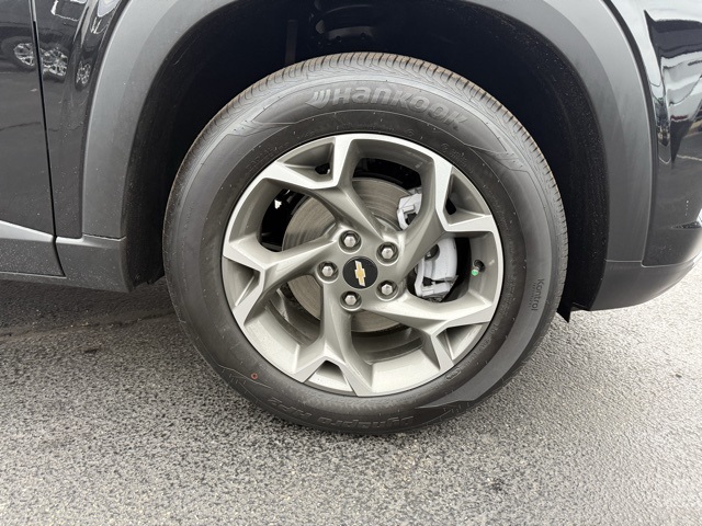 new 2026 Chevrolet Trax car, priced at $27,280