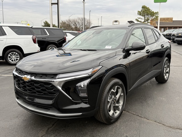 new 2026 Chevrolet Trax car, priced at $27,280