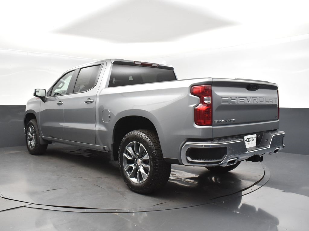 2026 Chevrolet Silverado 1500 LT photo 5