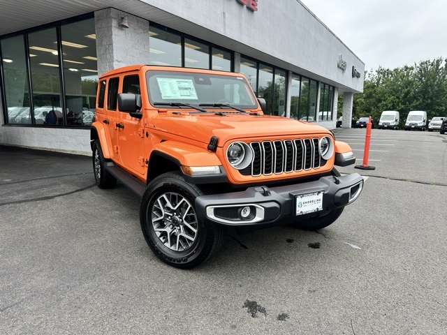 2025 Jeep Wrangler Sahara photo 2