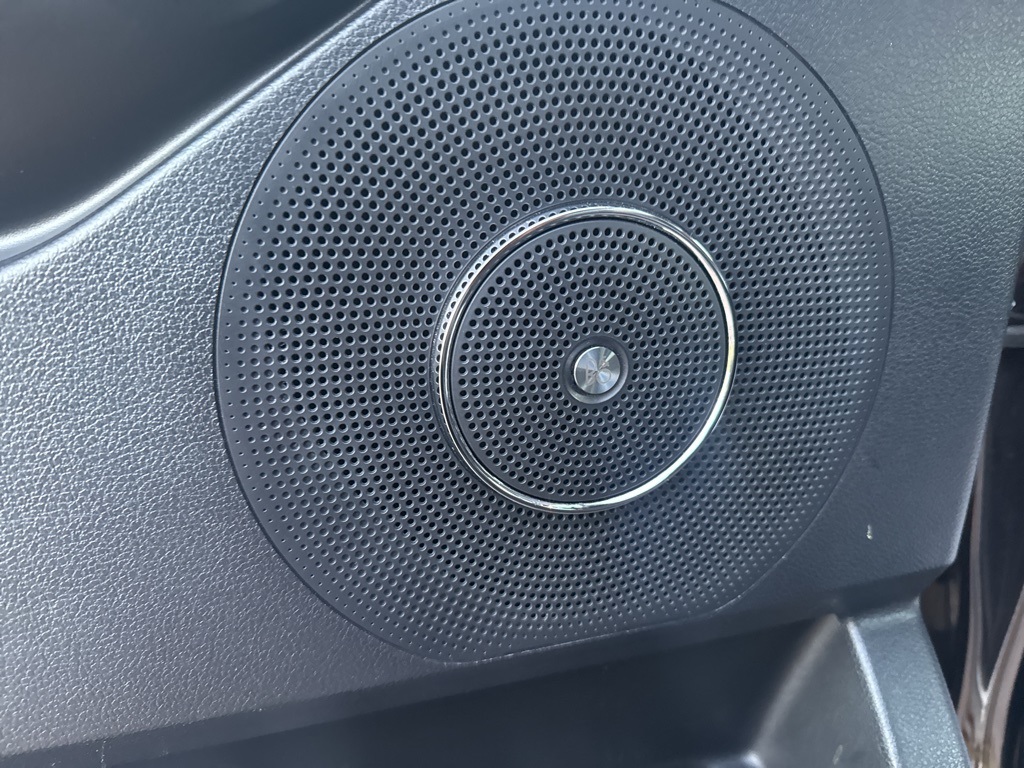 2021 Ford Expedition Limited:16989P