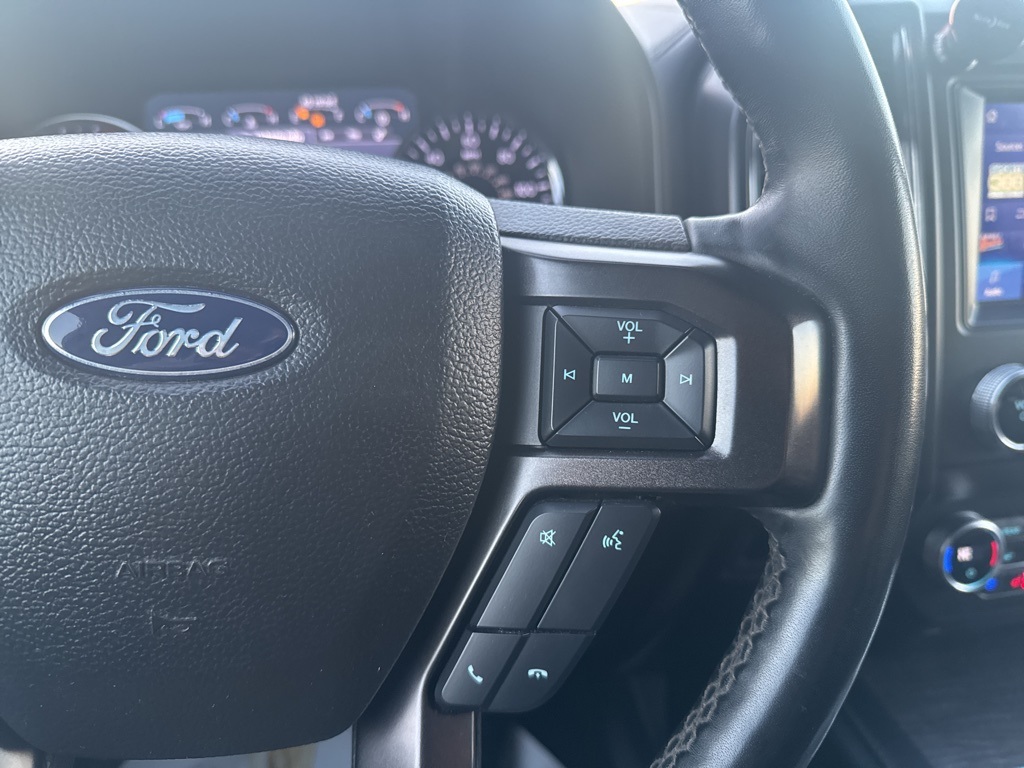 2021 Ford Expedition Limited:16989P