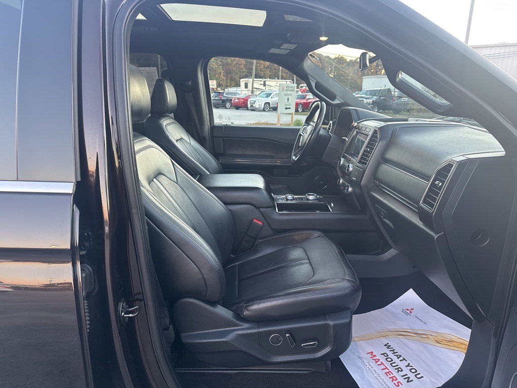 2021 Ford Expedition Limited:16989P