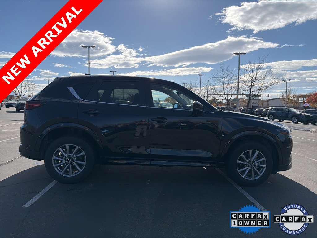 2025 Mazda CX-5 2.5 S Preferred photo 4