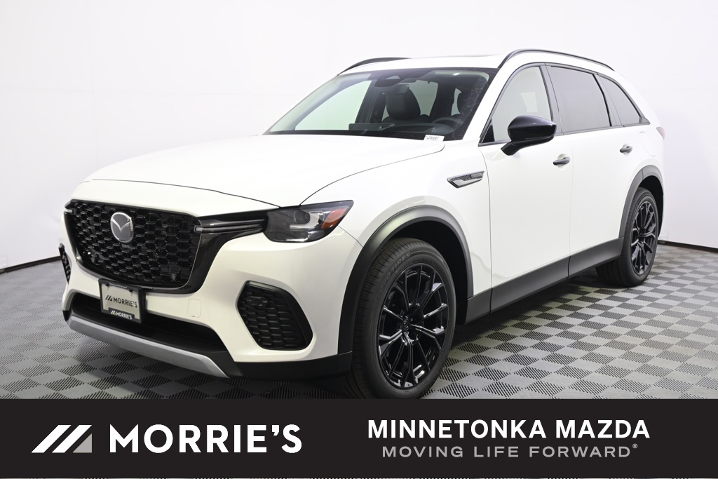 2026 Mazda CX-70 Premium Package's photo