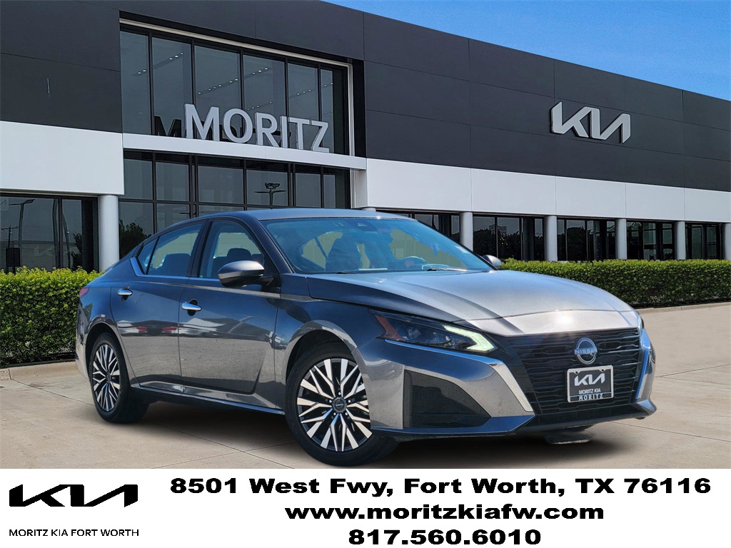 2023 Nissan Altima SV