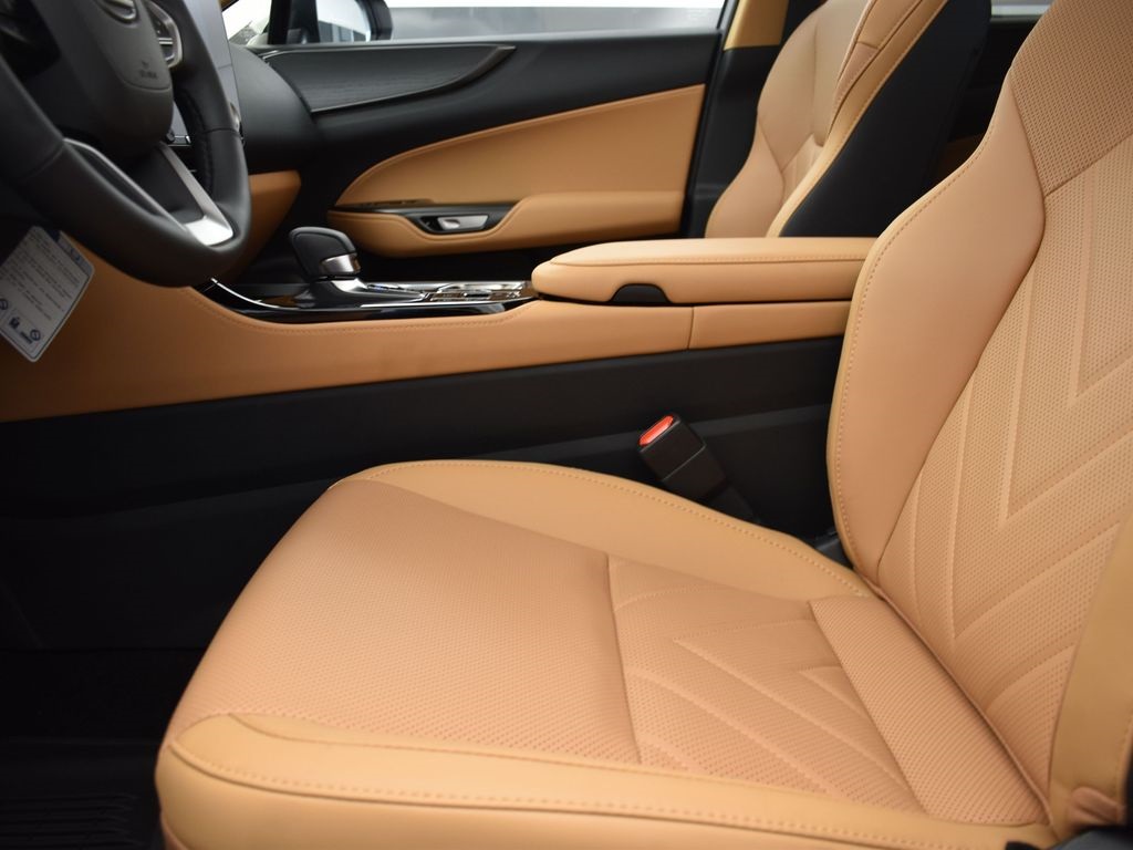2025 White Pearl Lexus NX 450h+ Luxury AWD SUV