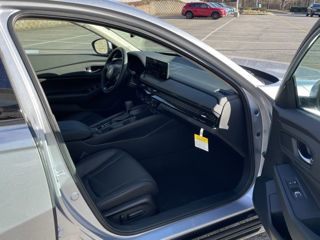 new 2025 Honda Accord Hybrid car, priced at $34,328