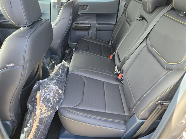 New 2025 Ford Maverick Lobo High 4D Crew Cab