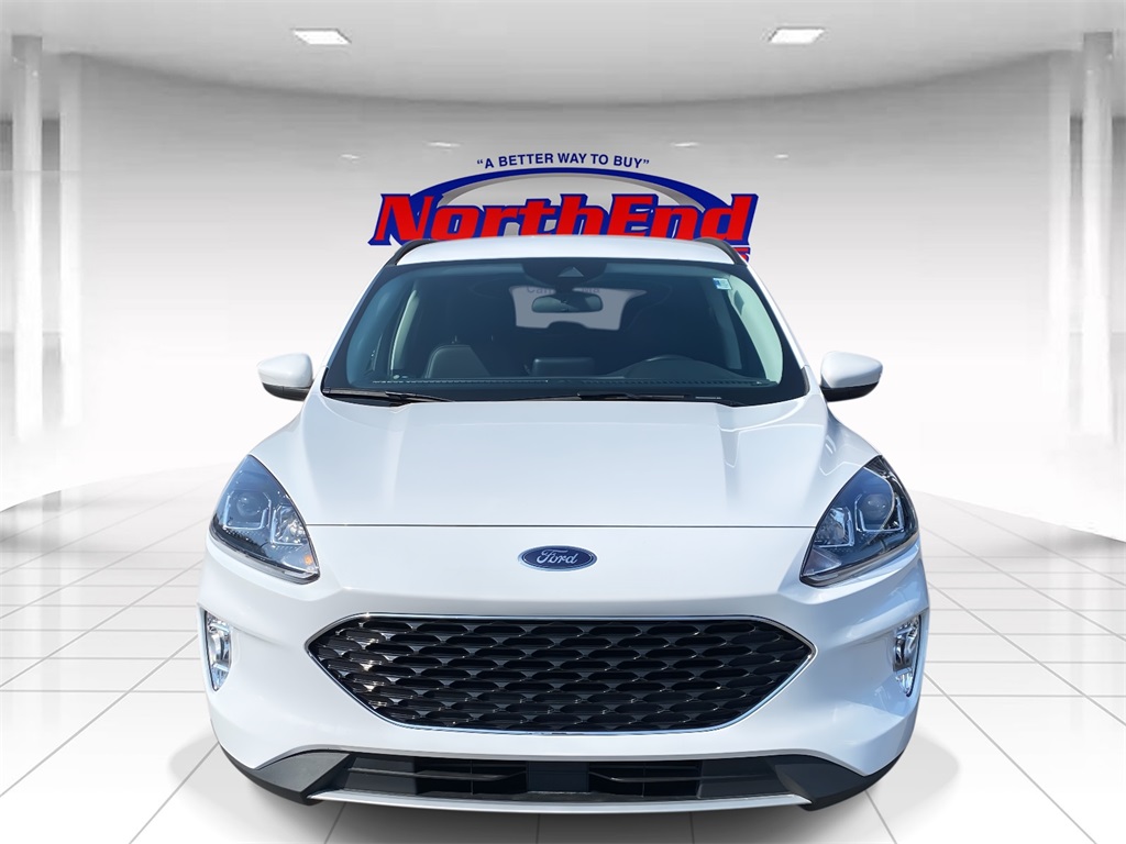 2022 Oxford White Ford Escape SEL AWD SUV