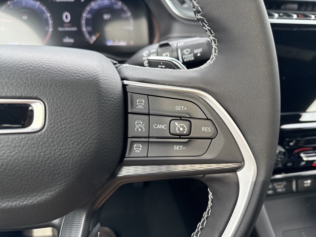 2025 Jeep Grand Cherokee Laredo X photo 21