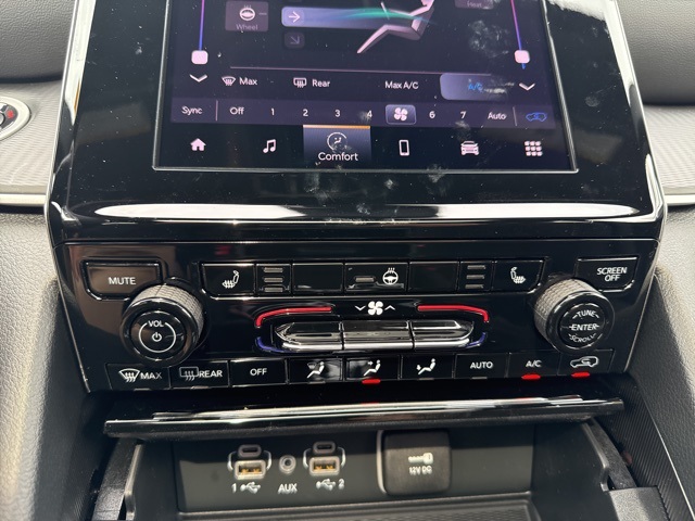 2025 Jeep Grand Cherokee Laredo X photo 25