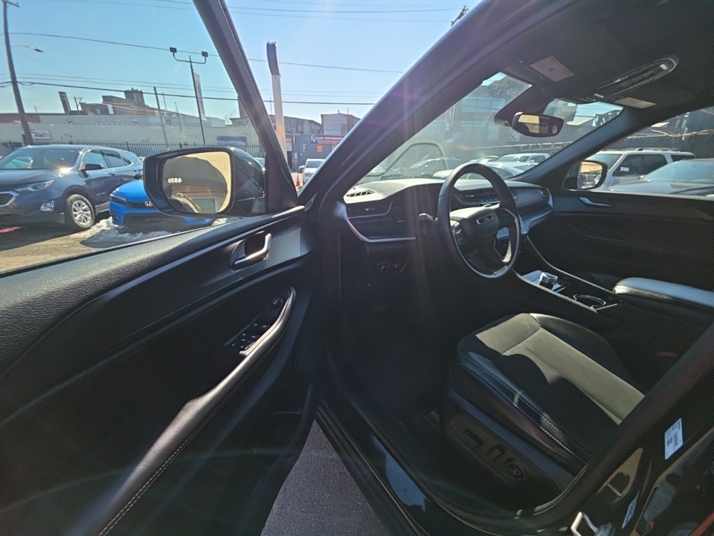 used 2023 Jeep Grand Cherokee L car, priced at $22,895