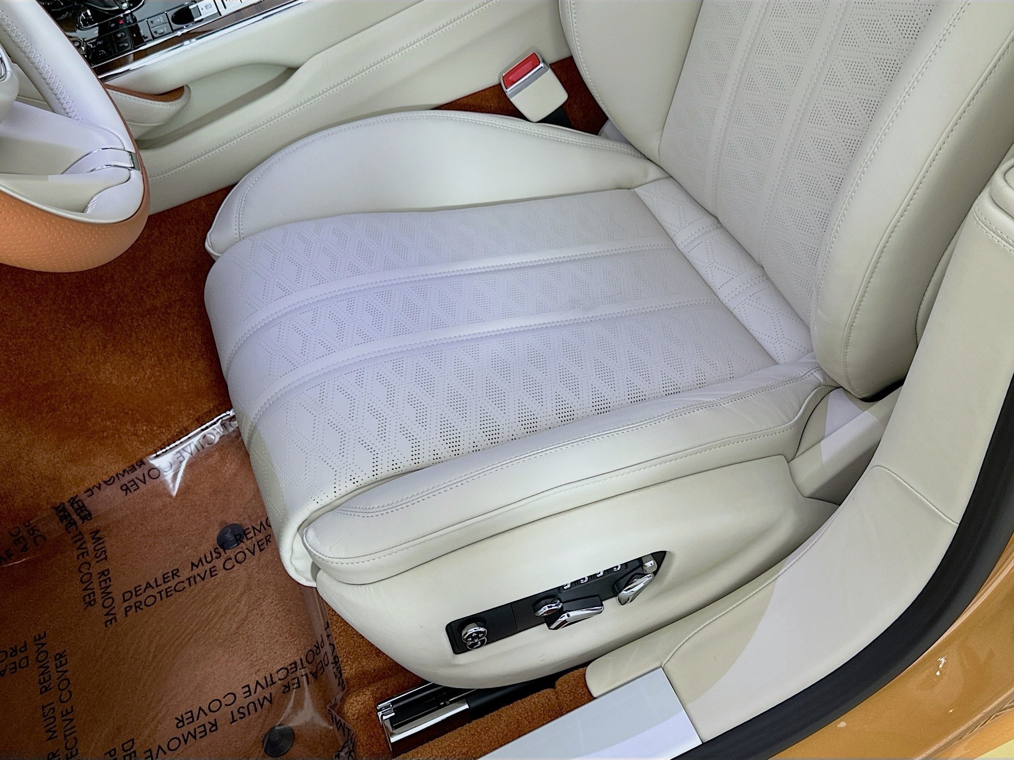 new 2026 Bentley Flying Spur car