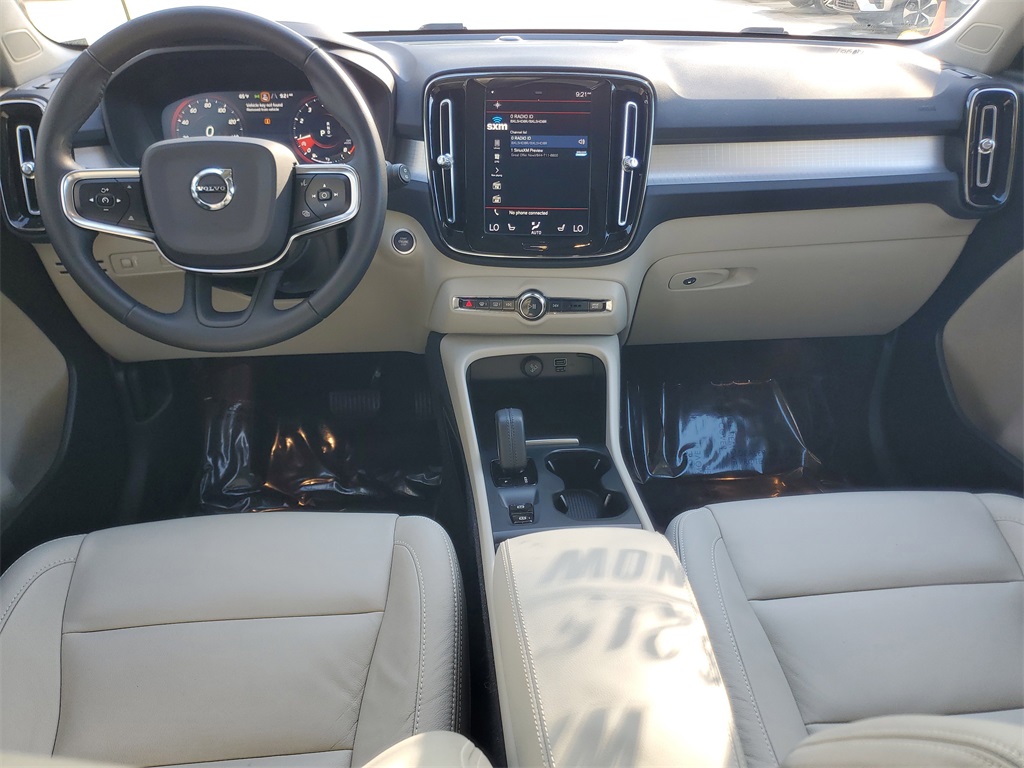used 2021 Volvo XC40 car, priced at $19,595