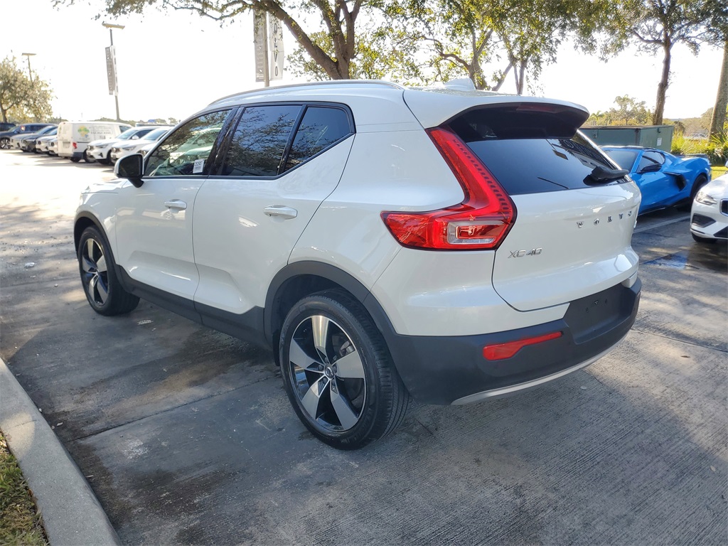 used 2021 Volvo XC40 car, priced at $19,595