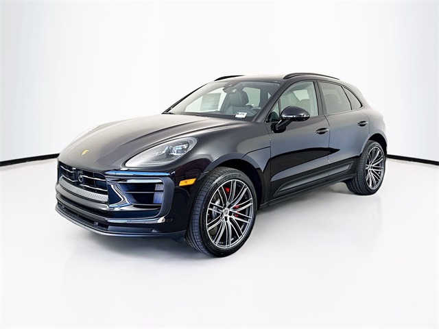 2025 Porsche Macan
