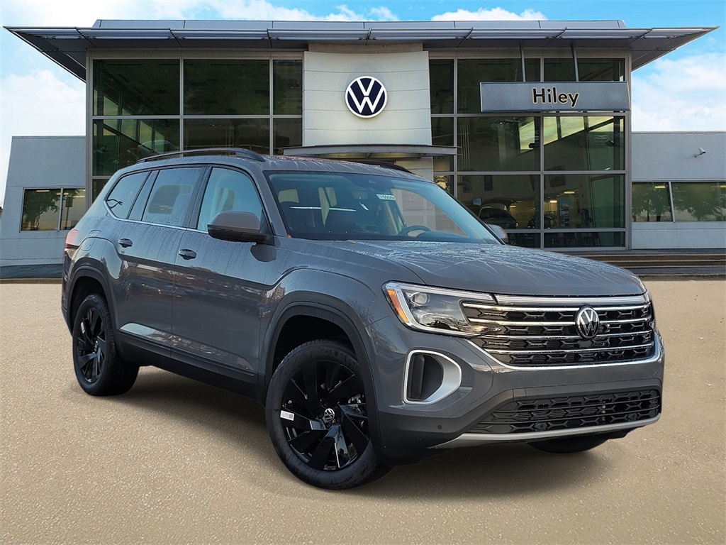 new 2026 Volkswagen Atlas car, priced at $42,122