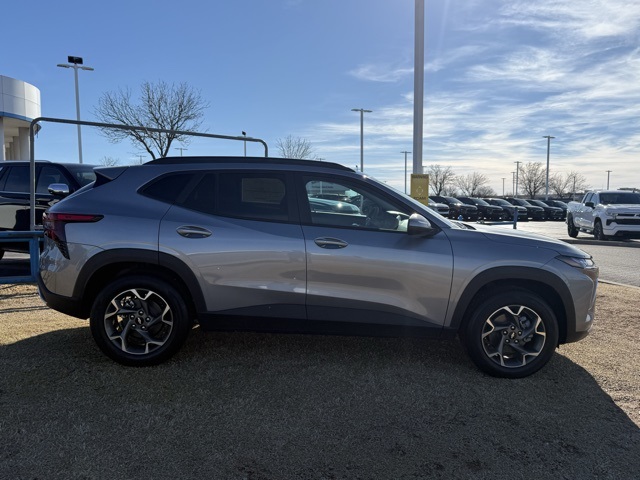new 2026 Chevrolet Trax car, priced at $26,385