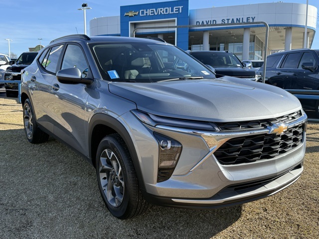 new 2026 Chevrolet Trax car, priced at $26,385