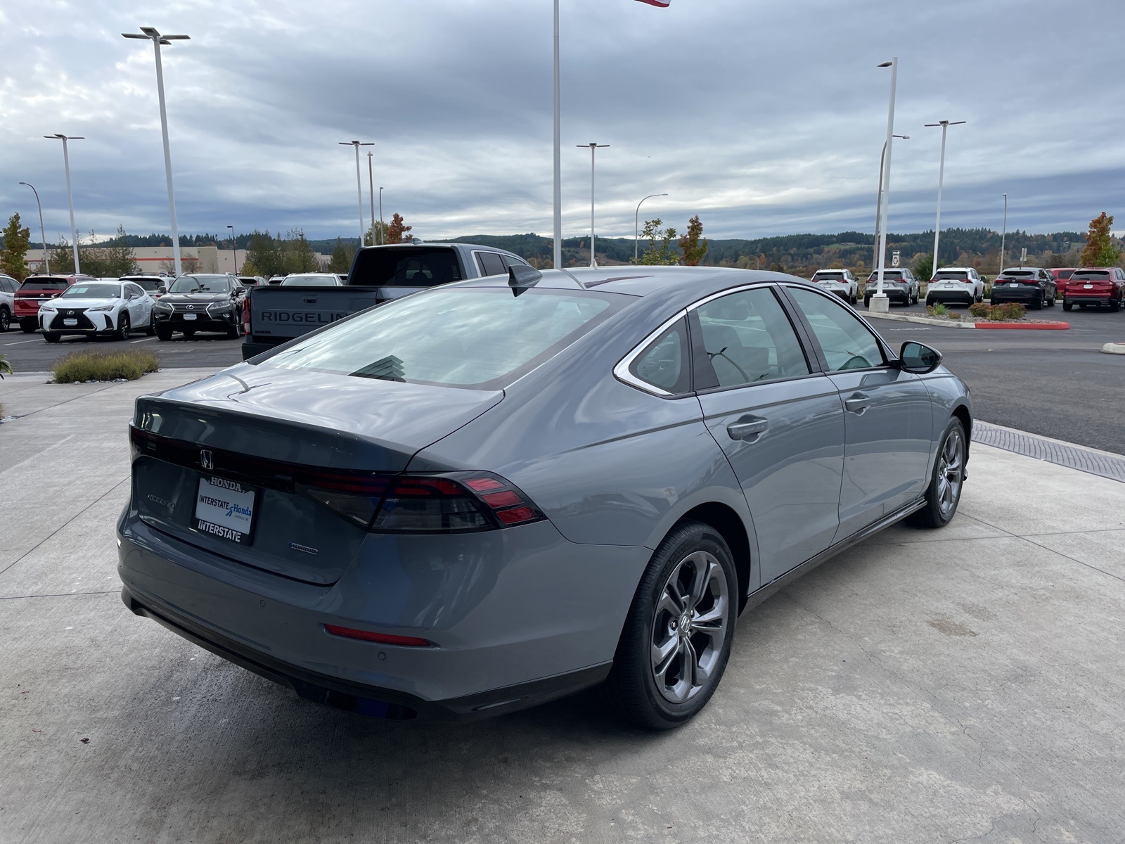 2025 Honda Accord Hybrid EX-L photo 4