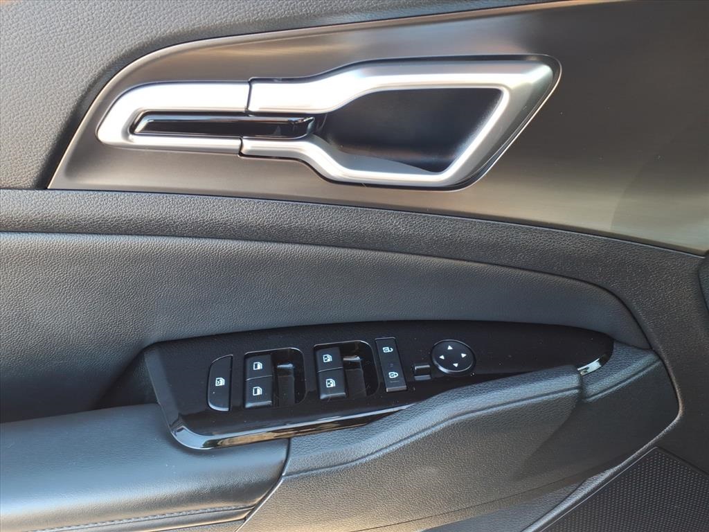 used 2024 Kia Sportage car, priced at $22,900