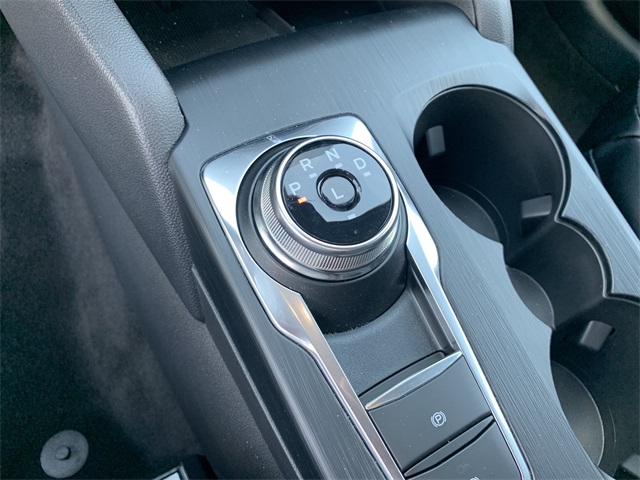 2025 Star White Metallic Tri-Coat Ford Escape ST-Line Elite AWD SUV
