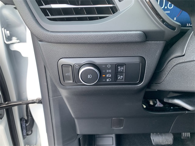 2025 Star White Metallic Tri-Coat Ford Escape ST-Line Elite AWD SUV